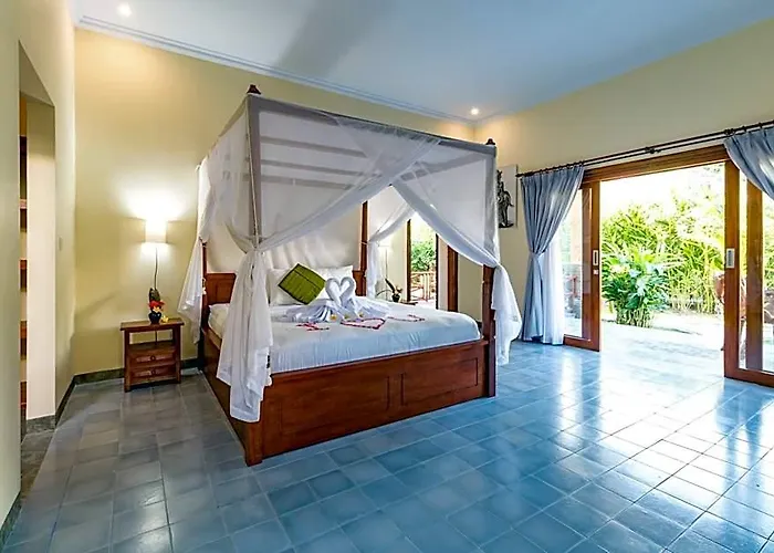 Hotel Amed Harmony And BALI